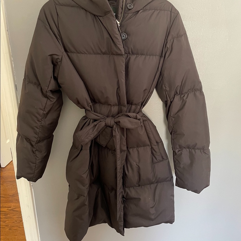 JCrew puffer coat in gray - Size S.